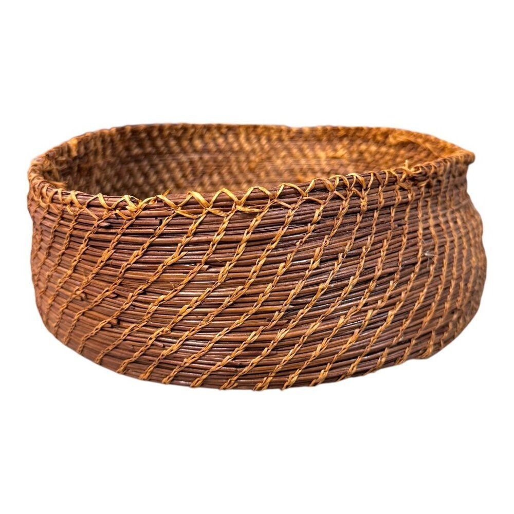 Handwoven Vintage Pine Needle Straw Brown Catch All Basket Home Deco Storage SEE